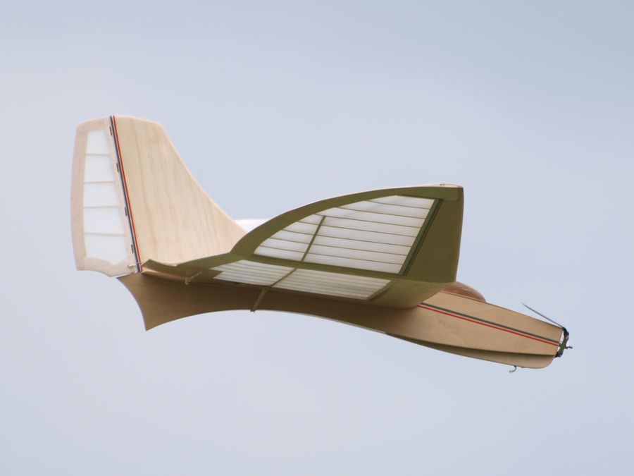 Jupp Wimmers Modell in der Luft