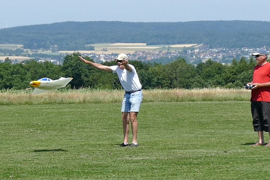 der Start am Gummiseil